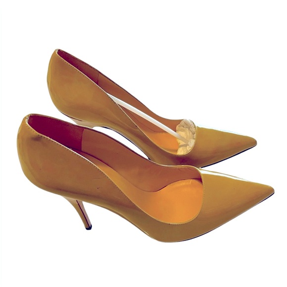 KATE SPADE New York Light Mustard Licorice Patent Pointy Toe Pumps/Stiletto 10.5 - Picture 2 of 8